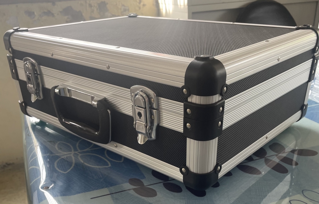 龍宇鋁箱有限公司