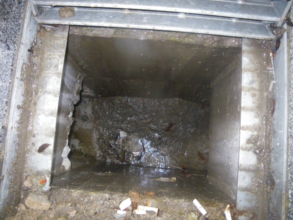 桃園排水溝污泥清理