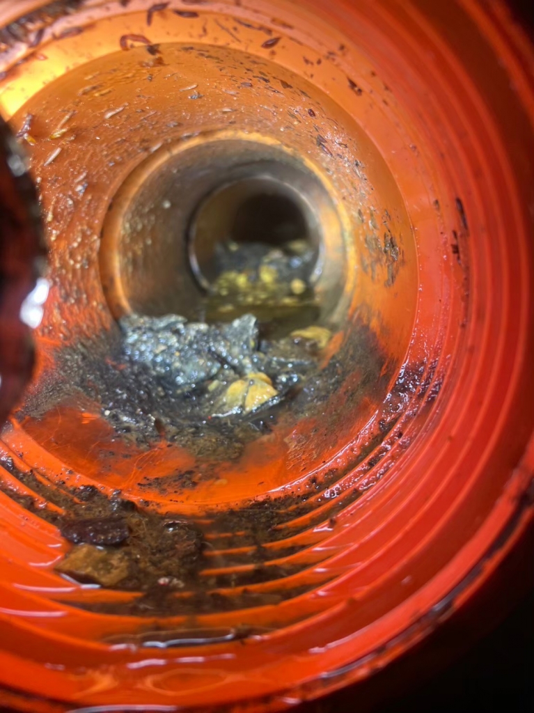 水刀清洗社區大樓污水管