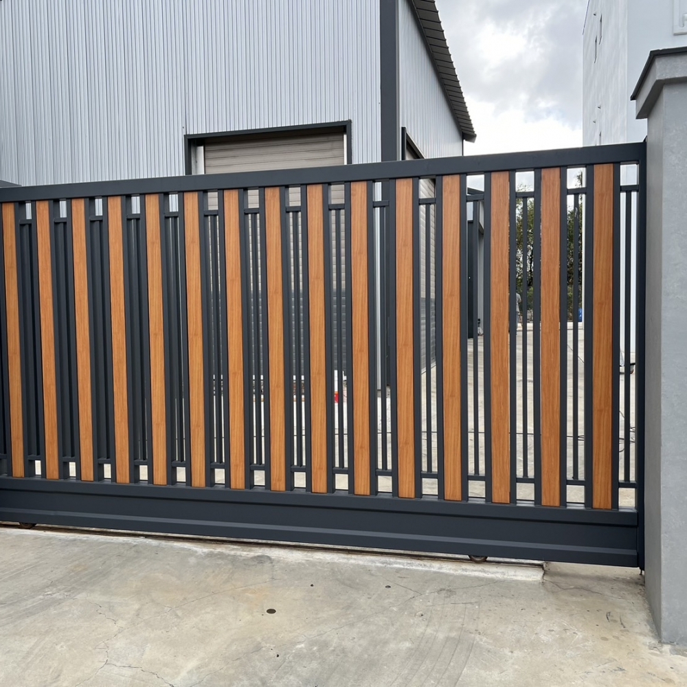 電動單軌横拉門010