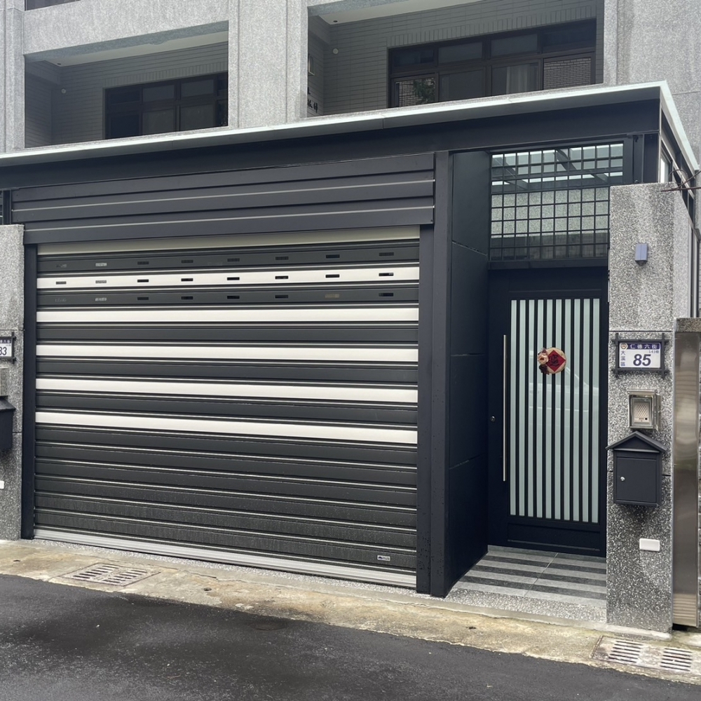 電動鐵捲門009
