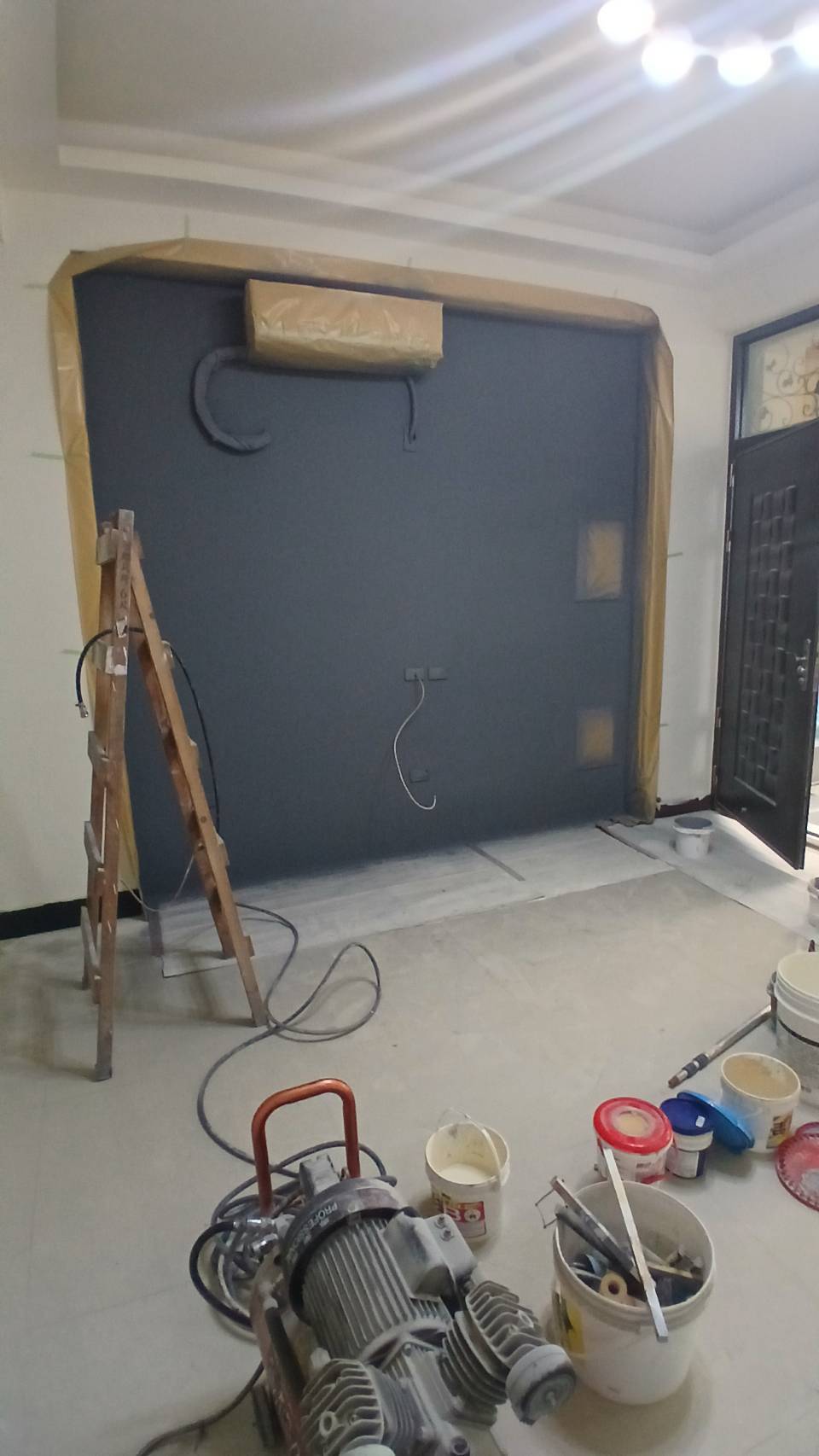 牆面跳色