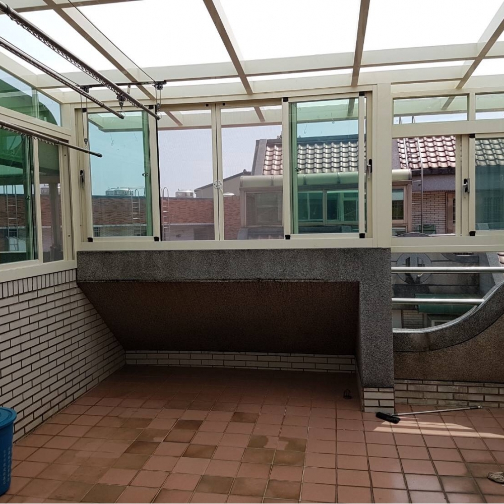 台中玻璃屋採光罩-冠