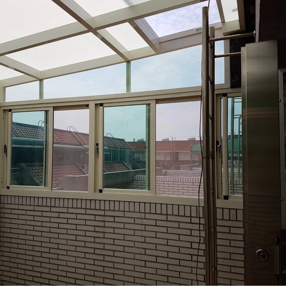 台中玻璃屋採光罩-冠宇