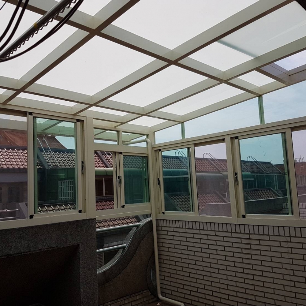 台中玻璃屋採光罩-冠宇