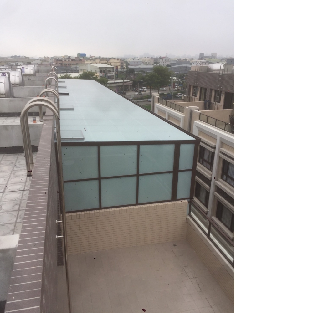 台中不銹鋼玻璃採光罩