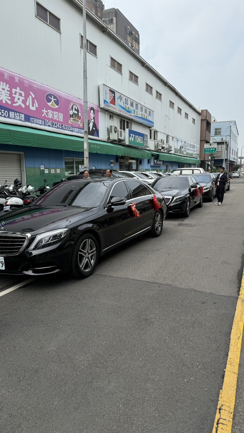 台中~神岡 W222賓士S  六台