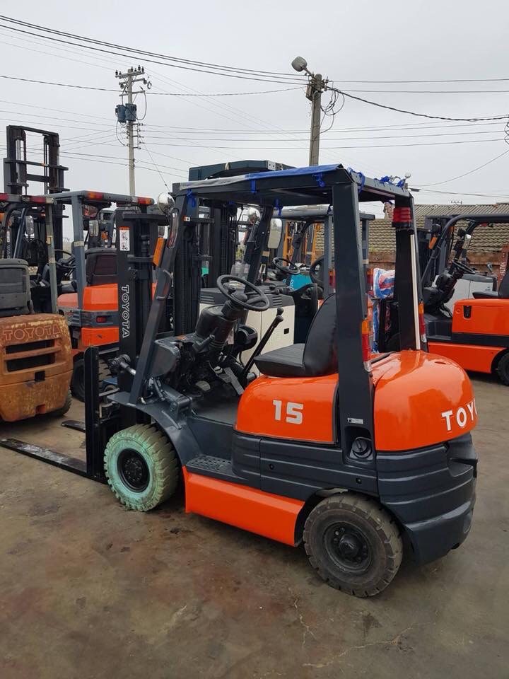 TOYOTA座式柴油堆高機