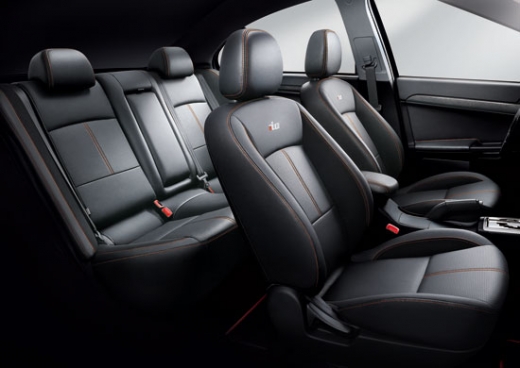 Mitsubishi/三菱 Lancer iO 1.8