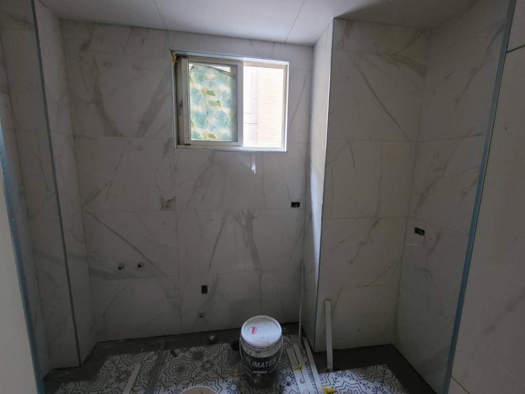 新竹浴室裝修-貼磁磚