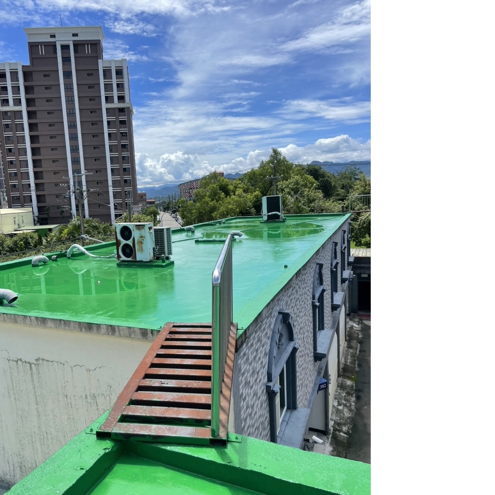 大溪區汽車旅管頂樓防水工程