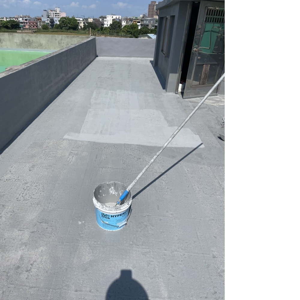 中壢區頂樓防水工程貼附抗裂網 批覆抗裂網