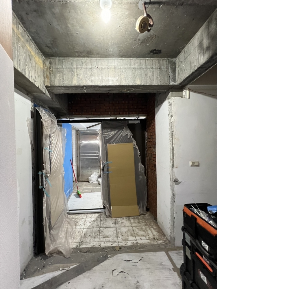 萬華住家大門更新F6