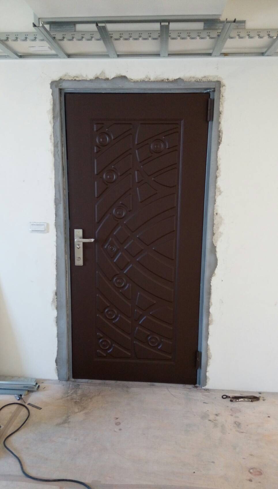 不鏽鋼鐵門及通風防盜門