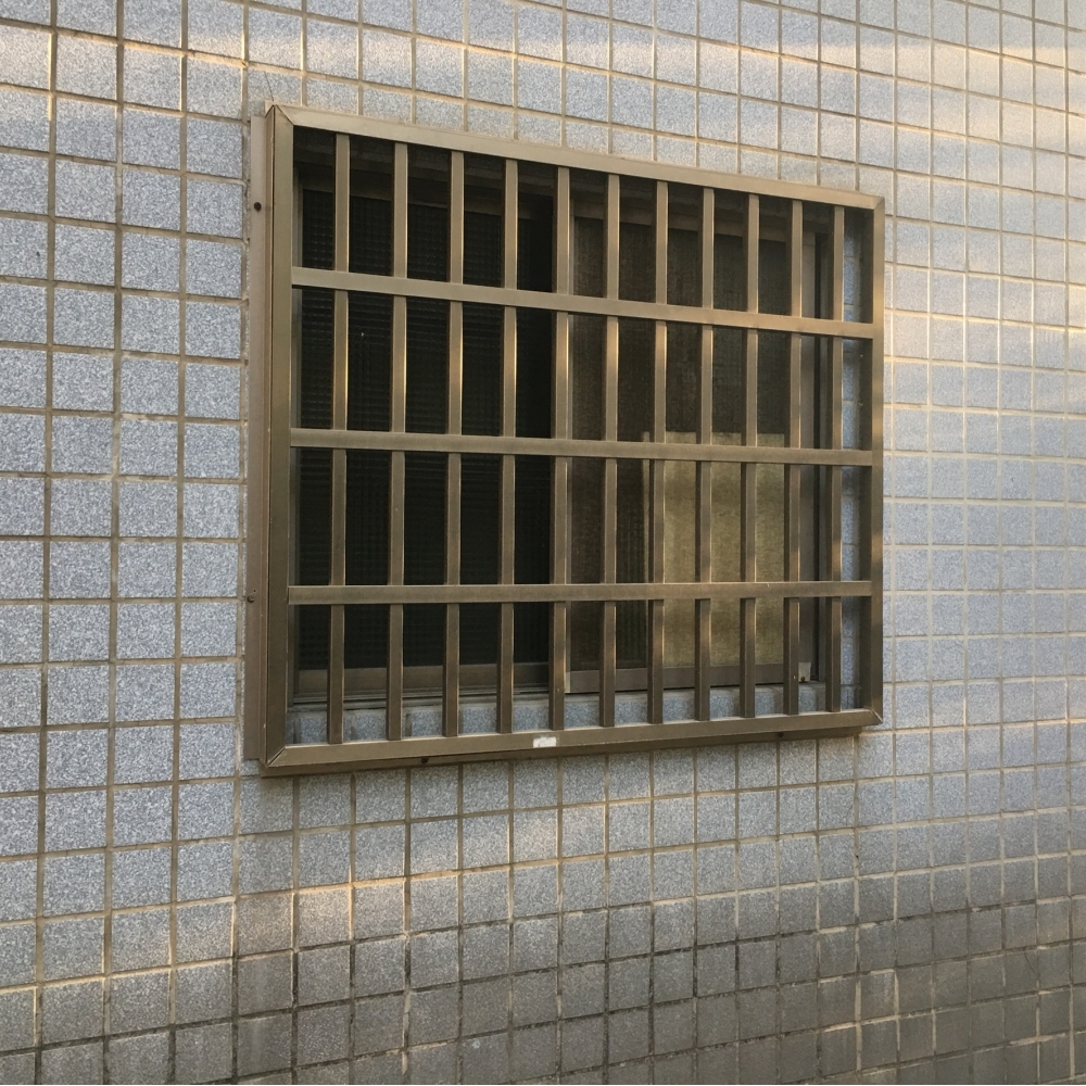 鋁防盜窗