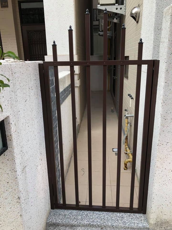 格柵防盜門窗(一)