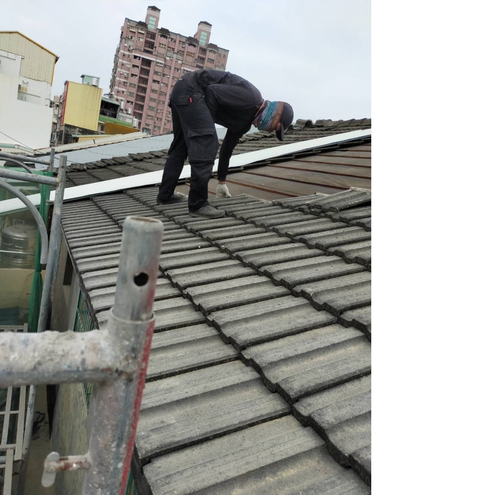 台中烤漆浪板工程-昕和