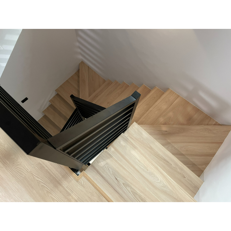 超耐磨木地板/Spc石塑地板/樓梯踏階