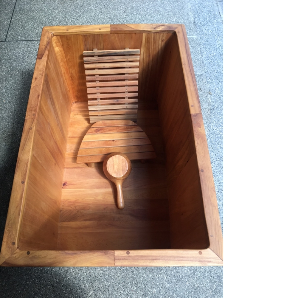 檀香木(四角形浴缸)-泡澡木桶