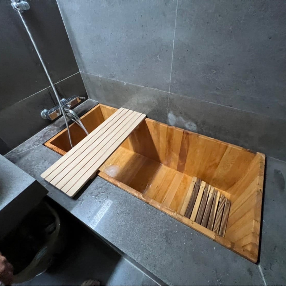 極簡日式訂製浴缸