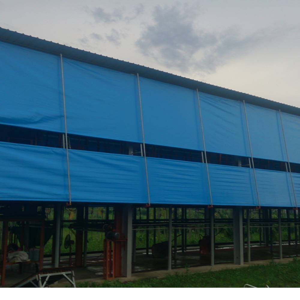 捲揚式垂直簾-蓄牧場